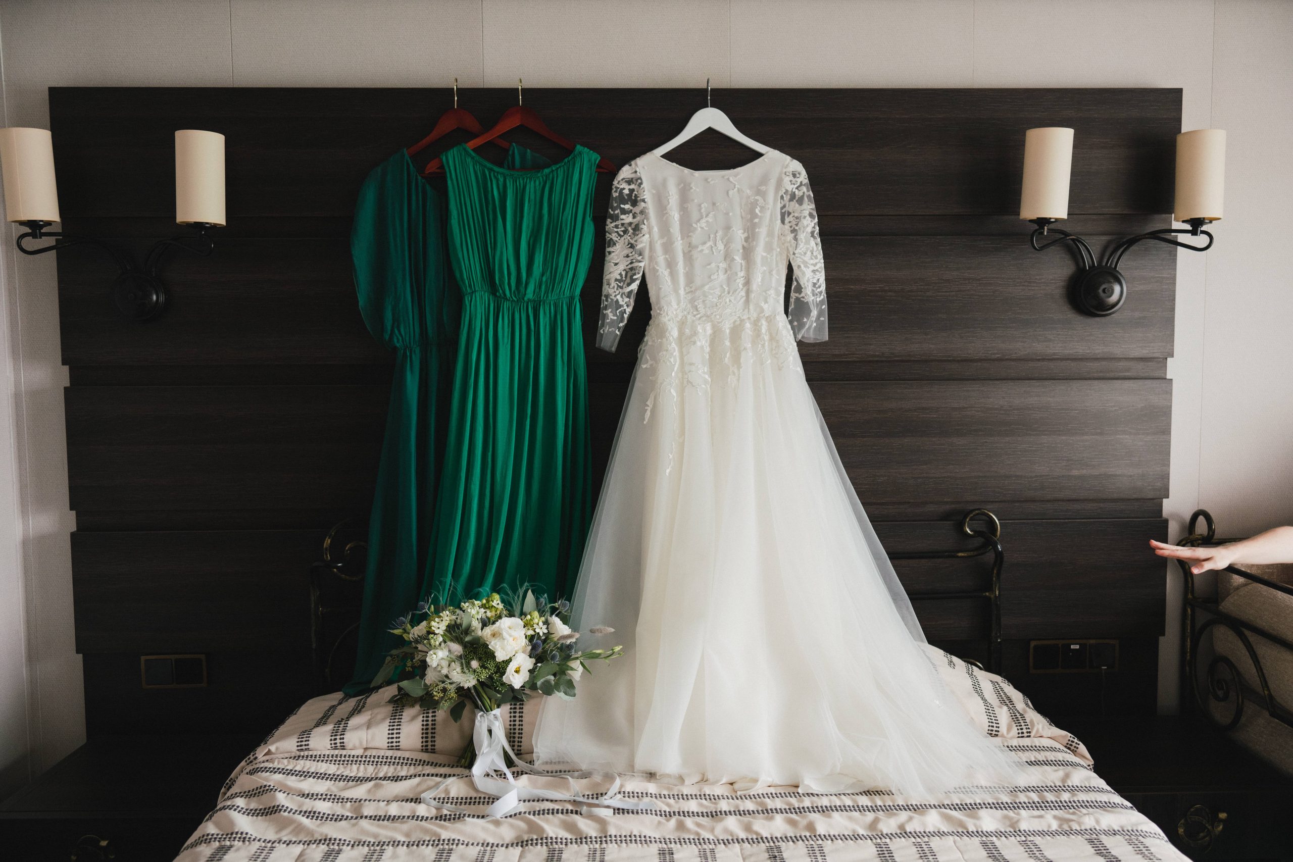 The Most Suitable Dresses for Travel and Vacations